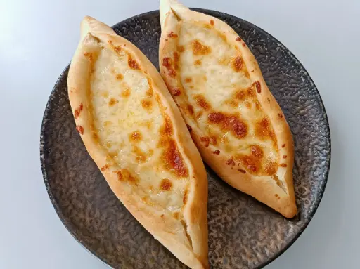 منقوشه  مشكل جبن