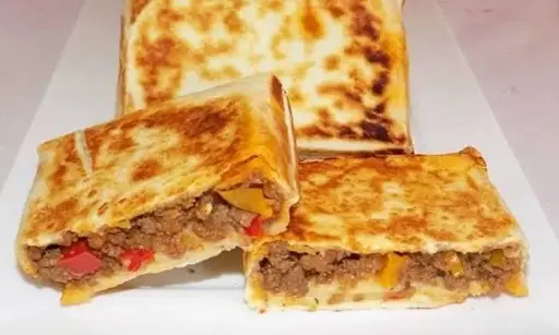 فطير لحم مفروم  كبير